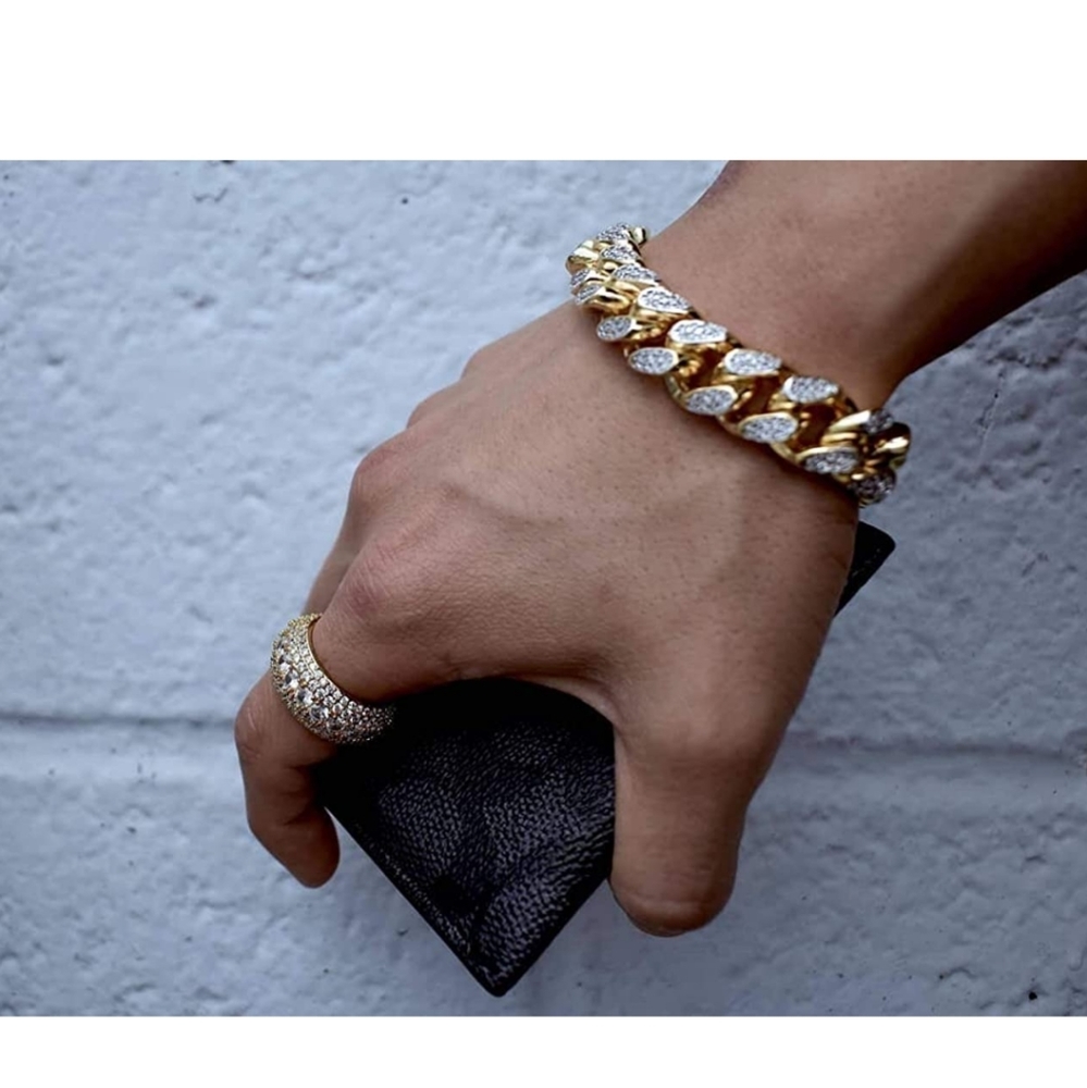 18 karat gold simulated diamonds men's or women's unisex bracelet hip Hop bling